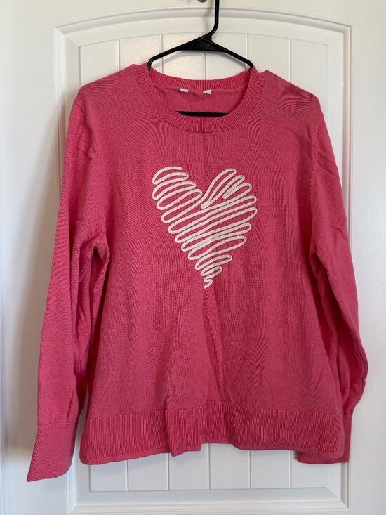 Sweaters - Bright pink long-sleeve crewneck sweater